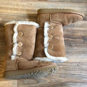 Bailey Uggs
